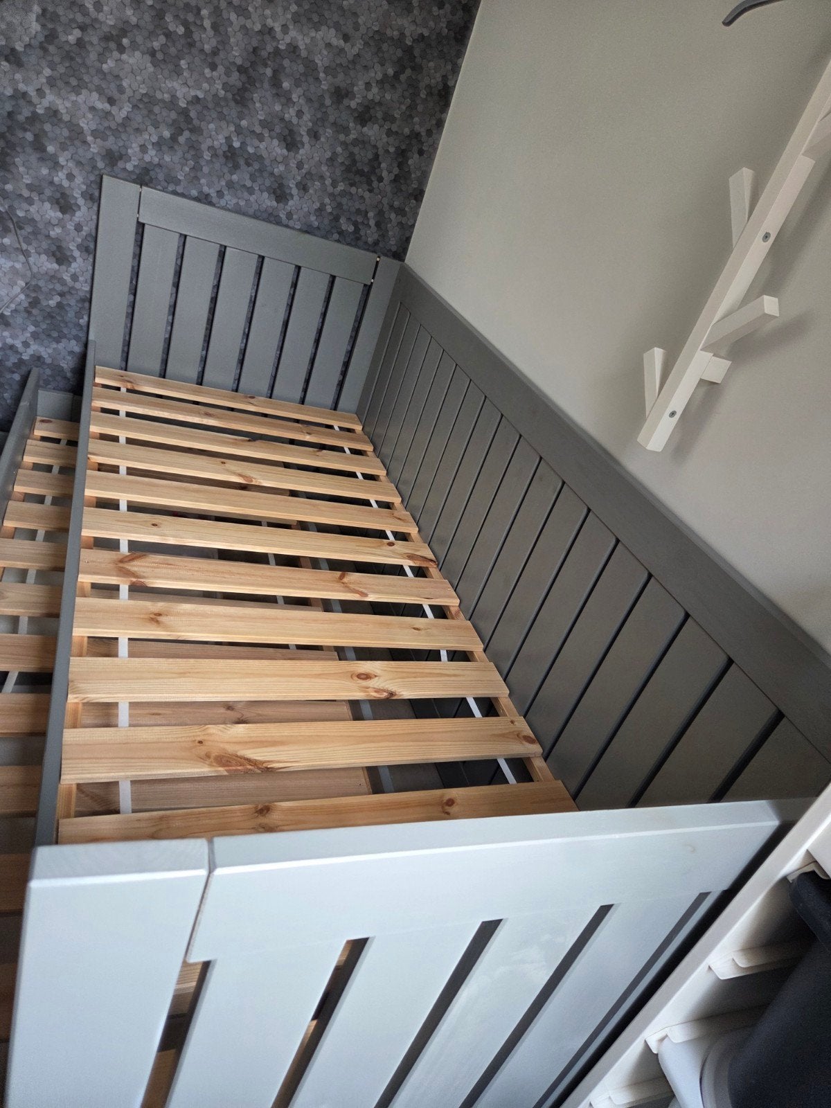 Eenpersoonsbed/ bedbank met 2 lades én onderschuifbed, Ophalen, Eenpersoons, Zo goed als nieuw, 80 cm