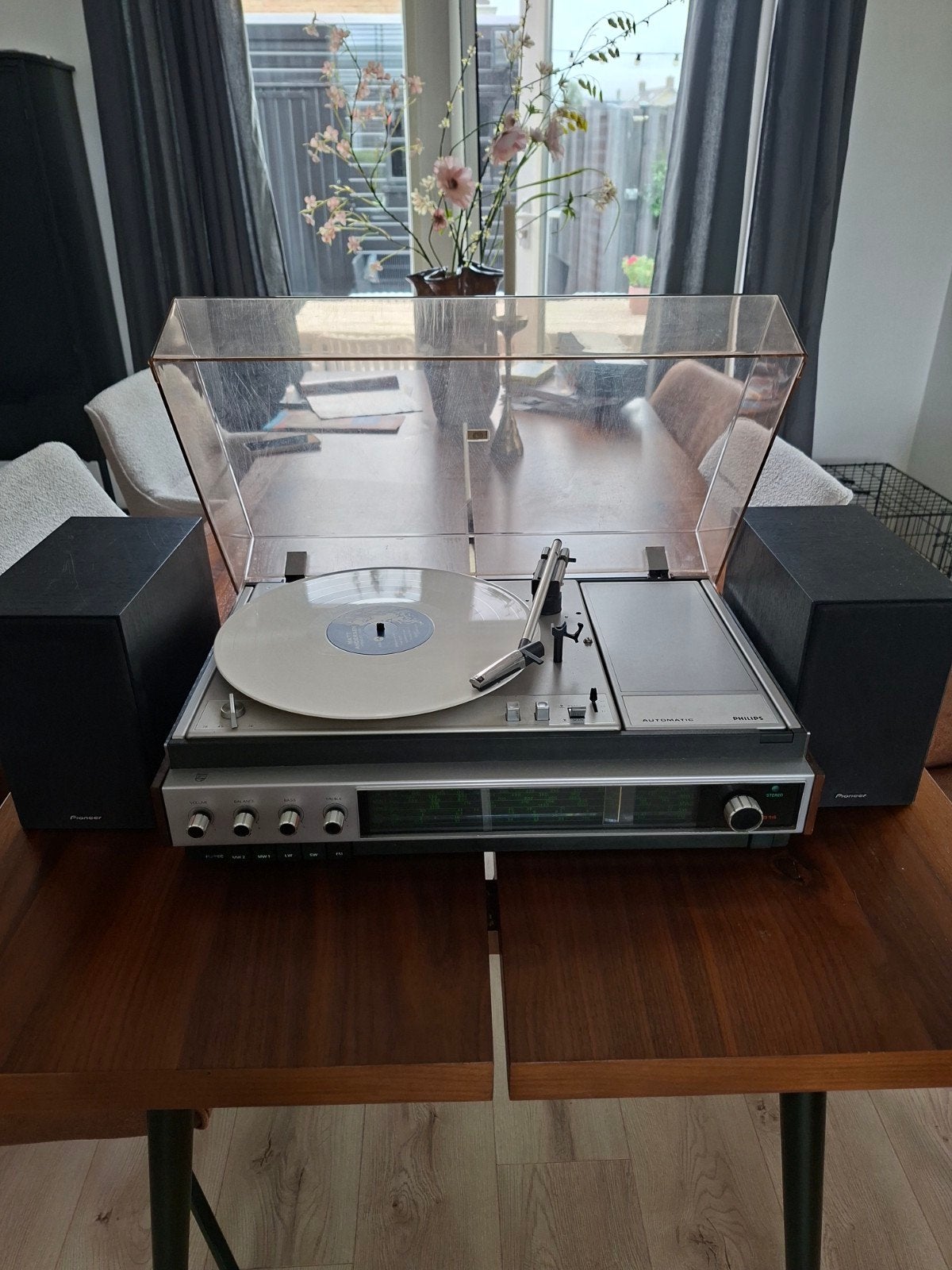 Philips Platenspeler met Geïntegreerde Versterkerer, Philips, Gebruikt, Automatisch, Ophalen of Verzenden