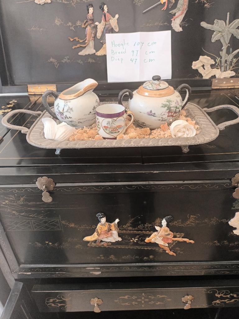 Antieke chinees/japans buffetkast, Antiek en Kunst, Ophalen