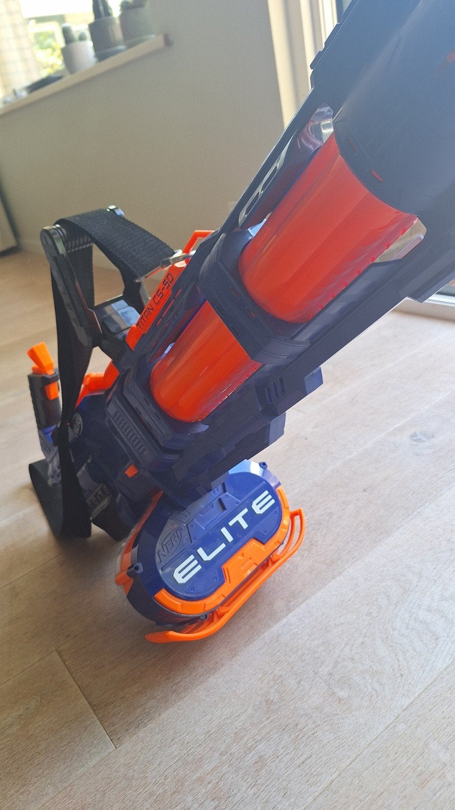 Nerf Elite Titan CS-50 Blaster met 50-dart drum, Ophalen of Verzenden, Zo goed als nieuw