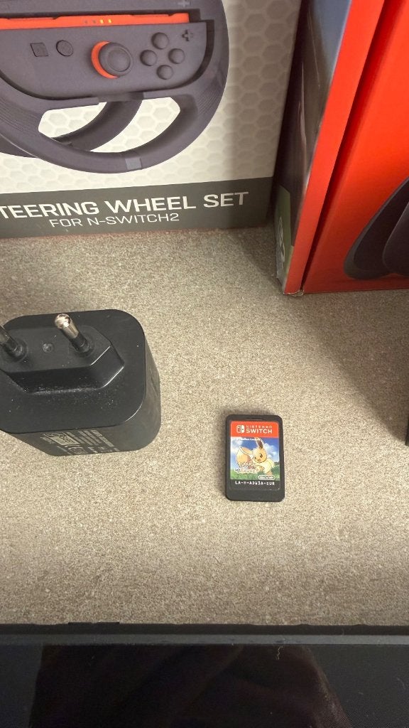 Foto 11 van Nintendo Switch 2 – Compleet met Accessoires