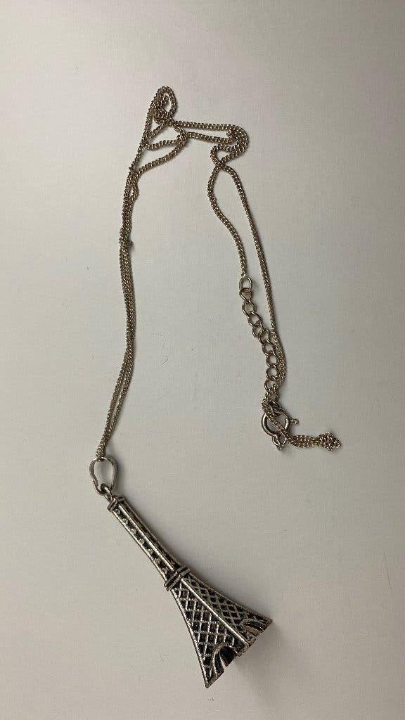 Eiffeltoren ketting, Gebruikt, Ophalen of Verzenden, Zilver, Overige materialen