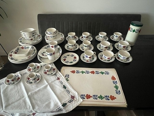 boerenbont servies totaal 65 stuks, Ophalen, Landelijk/Boerenbont, Zo goed als nieuw, Royal Boch