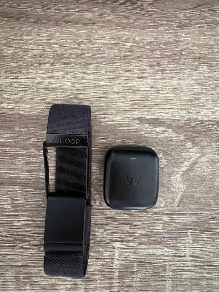 Whoop 4.0 + battery pack, Ophalen of Verzenden, Zo goed als nieuw, Zwart, Android