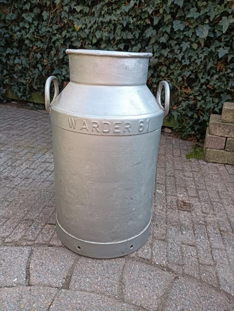 Oude melkbus met opdruk Warder 61 zonder deksel, Ophalen of Verzenden