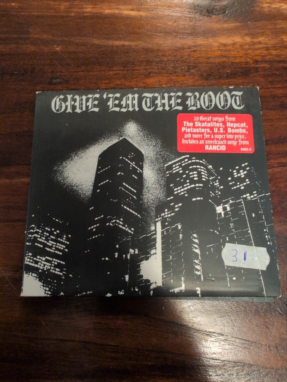 Give 'Em The Boot - Hellcat Records verzamelalbum, Gebruikt, Ophalen of Verzenden, Inclusief boekje, Verzamelalbum