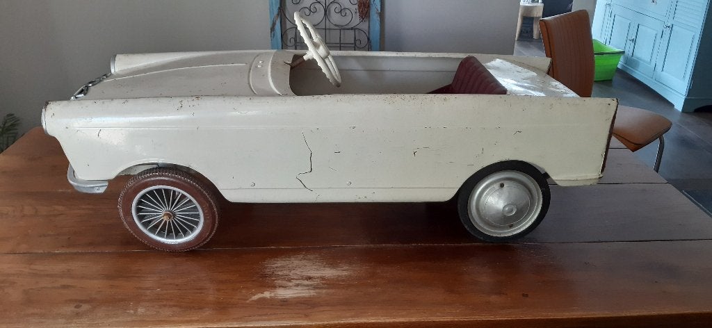trapauto Peugeot 404, Ophalen