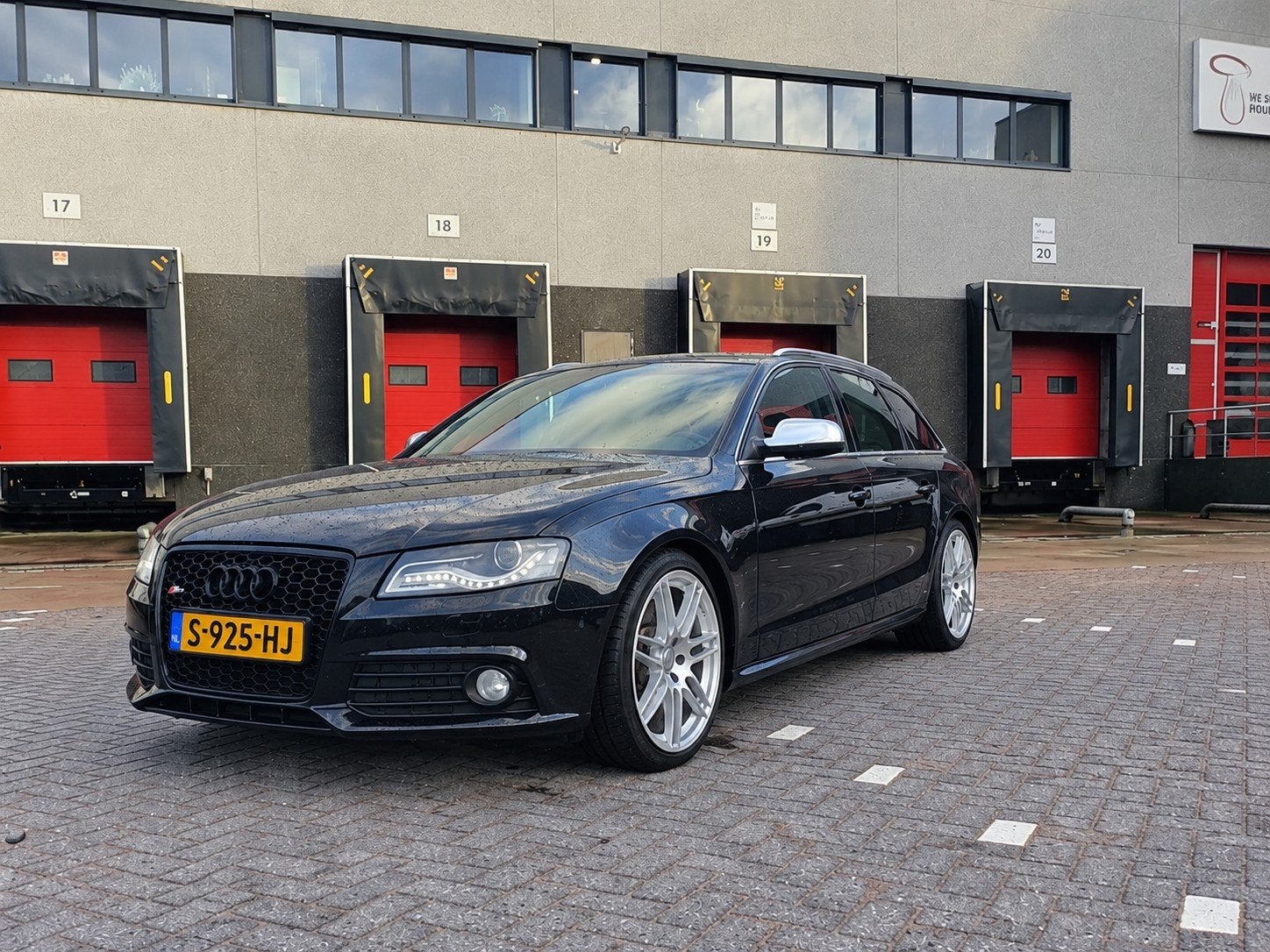 Audi S4 3.0 Tfsi 245KW Avant Quattro AUT 2010 Zwart, Auto's, Automaat, 2995 cc, Zwart, Stationwagon