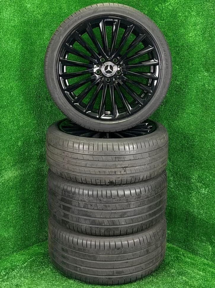 Originele 19 inch Mercedes AMG velgen banden C-klasse W206, 19 inch, Gebruikt, Banden en Velgen, Germany
