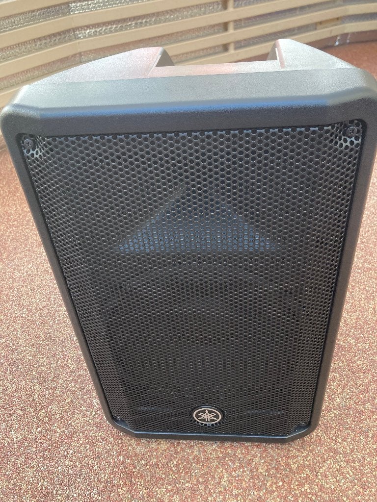 Yamaha DBR 10 Actieve Speaker incl.hoes  PA of monitor, Ophalen, Zo goed als nieuw, 500 tot 1000 watt, Monitor(versterker)