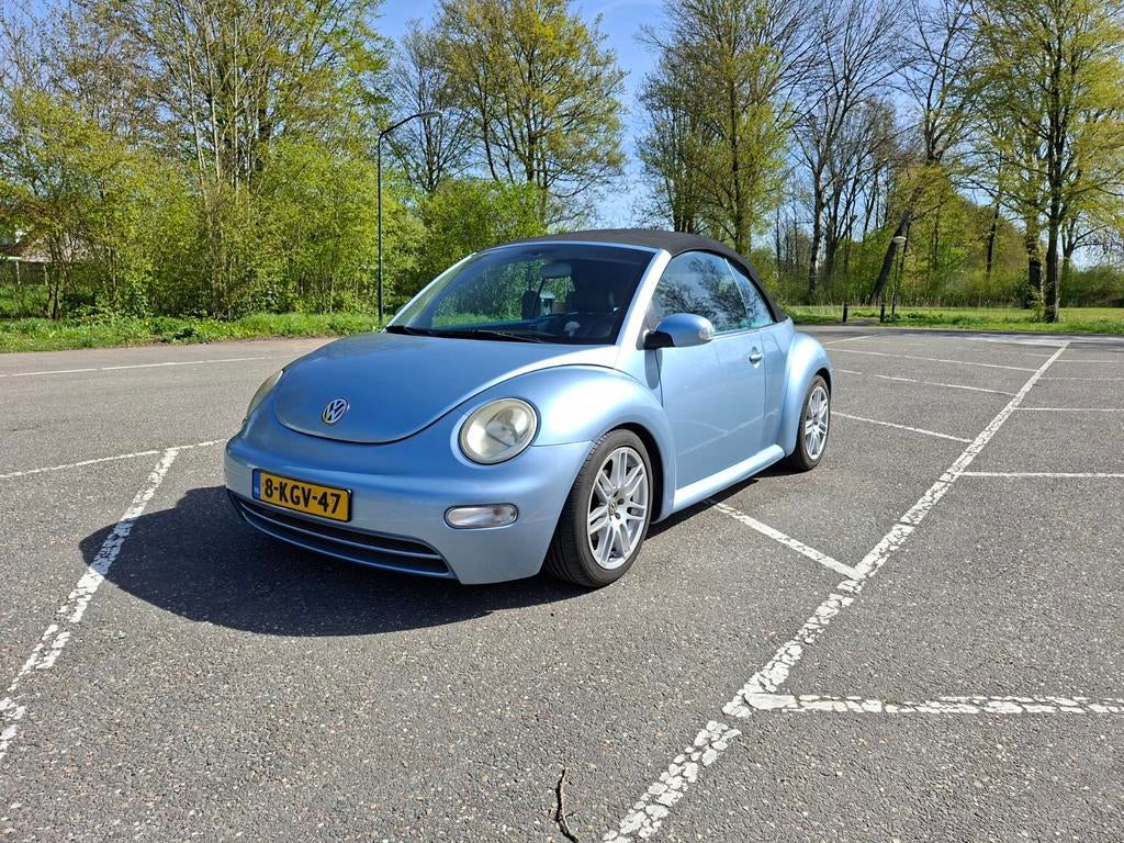 Volkswagen Beetle (Kever) 1.6 Cabriolet 75KW 2004 Blauw, Auto's, 4 cilinders, Cabriolet, 75 €/maand, Handgeschakeld