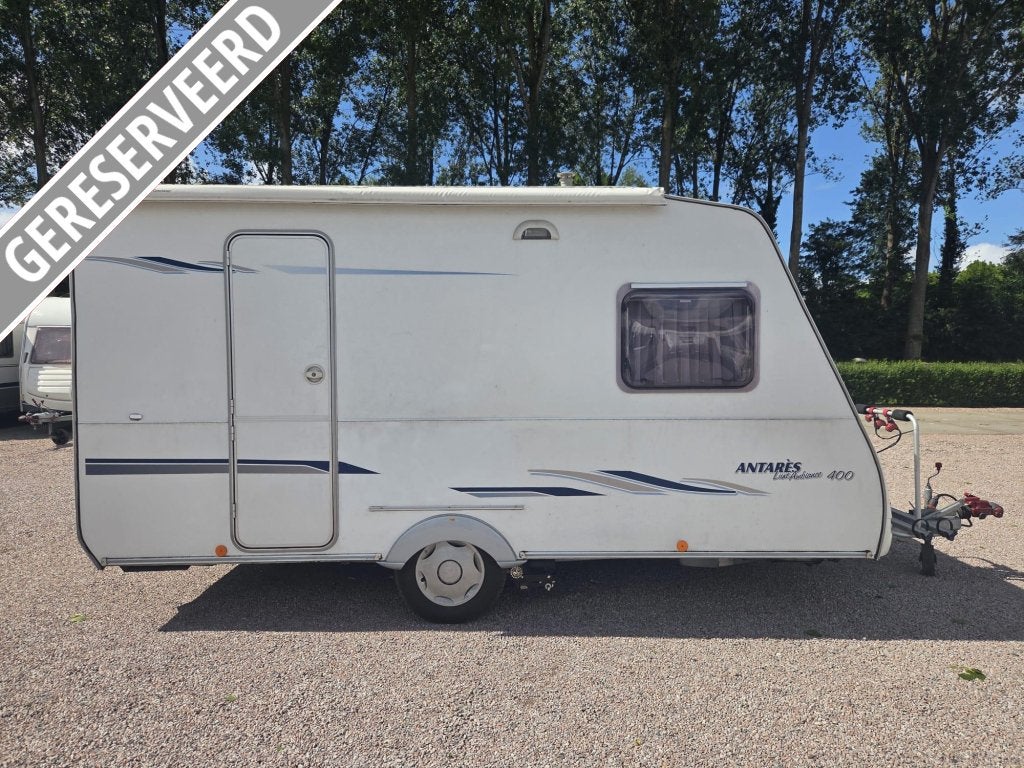 Caravelair Antares Luxe 400 BOVAG2026/Luifel/Voortent, Standaardzit, Schokbreker, Bedrijf, 750 - 1000 kg