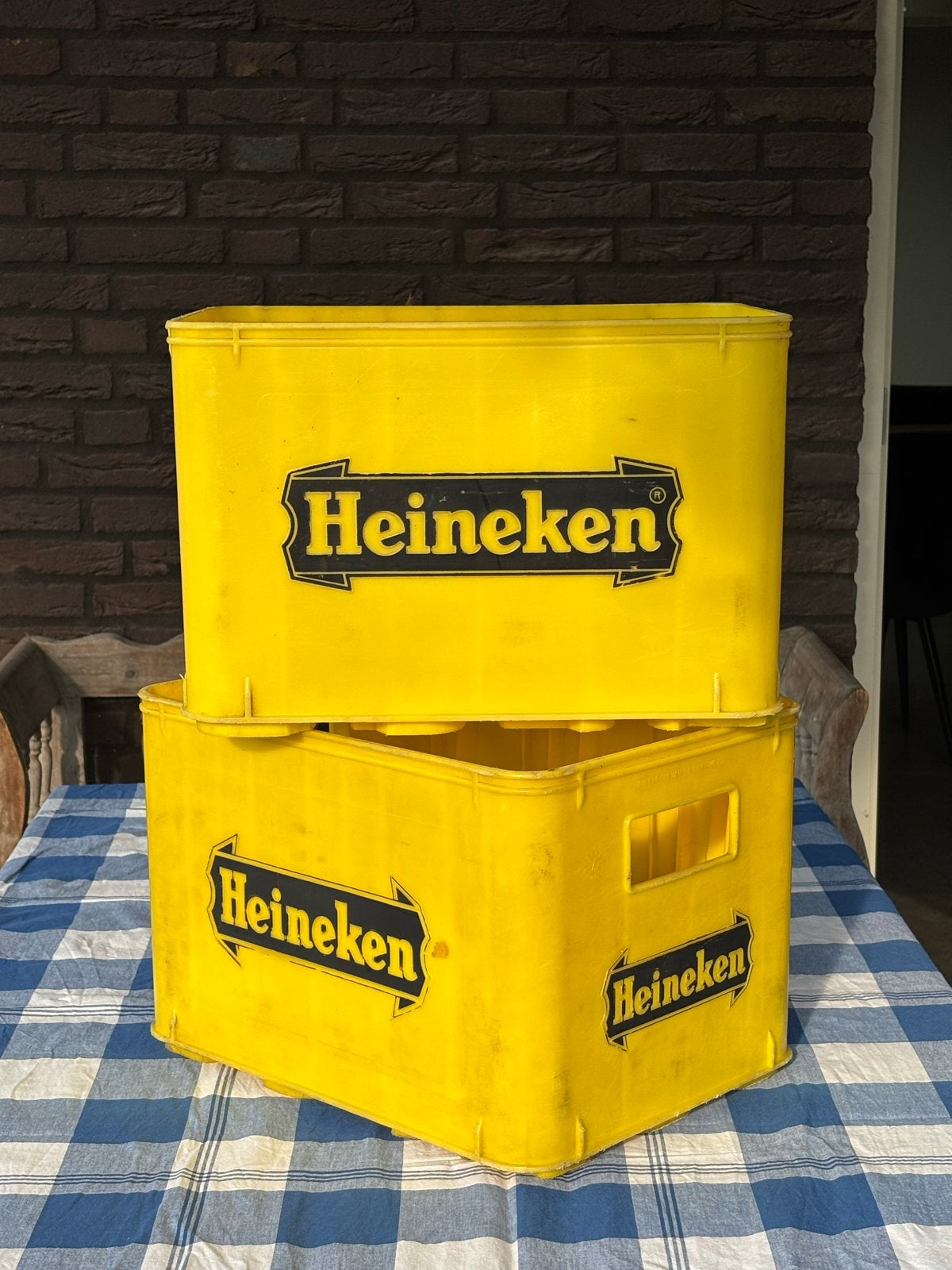 Heineken bierkratten (2 stuks), Ophalen of Verzenden, Gebruikt, Gebruiksvoorwerp