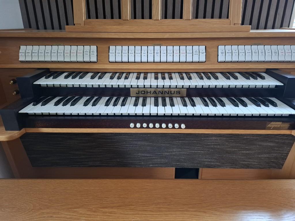 Johannus orgel, Ophalen, Gebruikt, 2 klavieren, Orgel