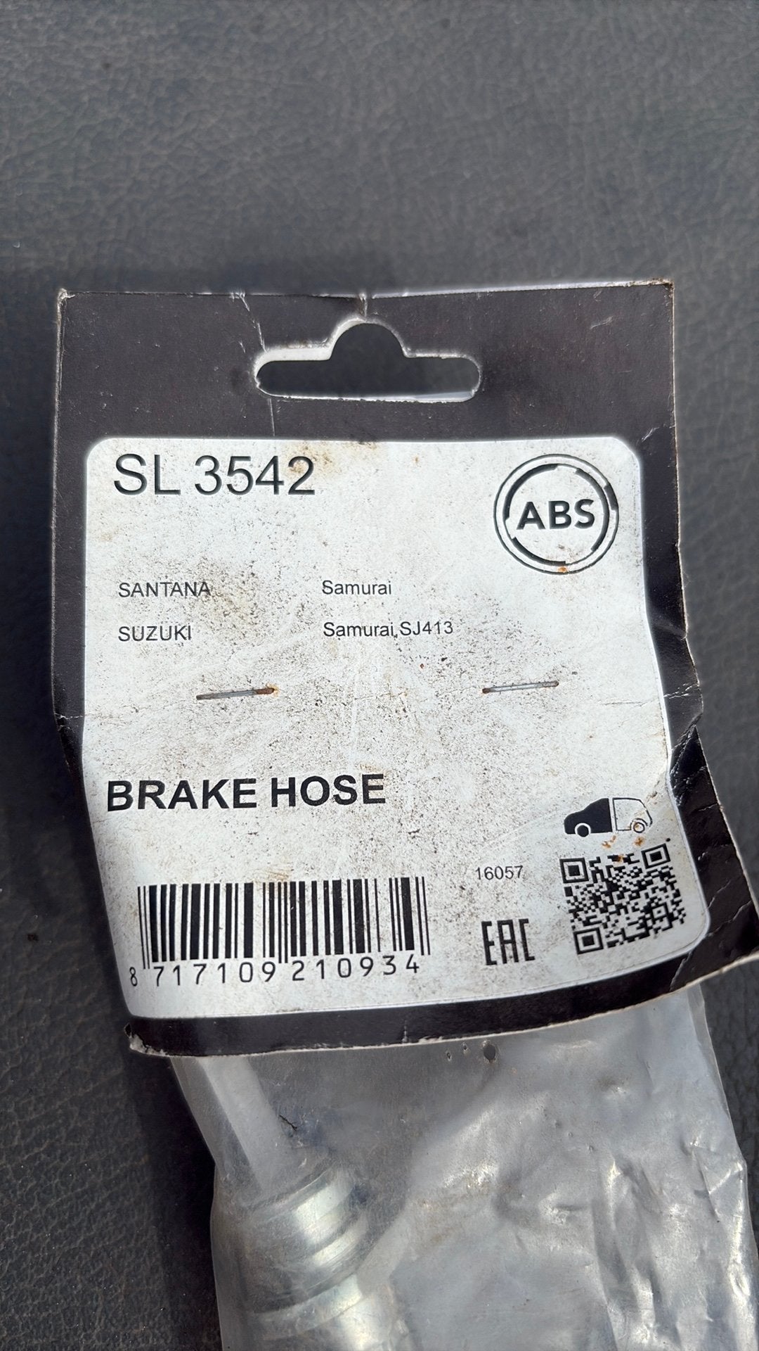 2 stuks remslang nieuw voor Suzuki Samurai SJ413, Ophalen of Verzenden, Nieuw, Suzuki
