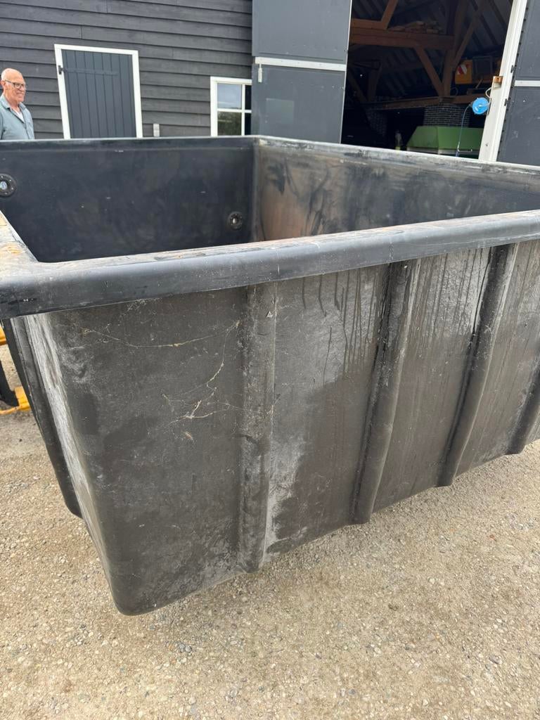 Polyester vijverbakken groot 850 euro, Tuin en Terras, Vijvers, Zo goed als nieuw, Ophalen of Verzenden