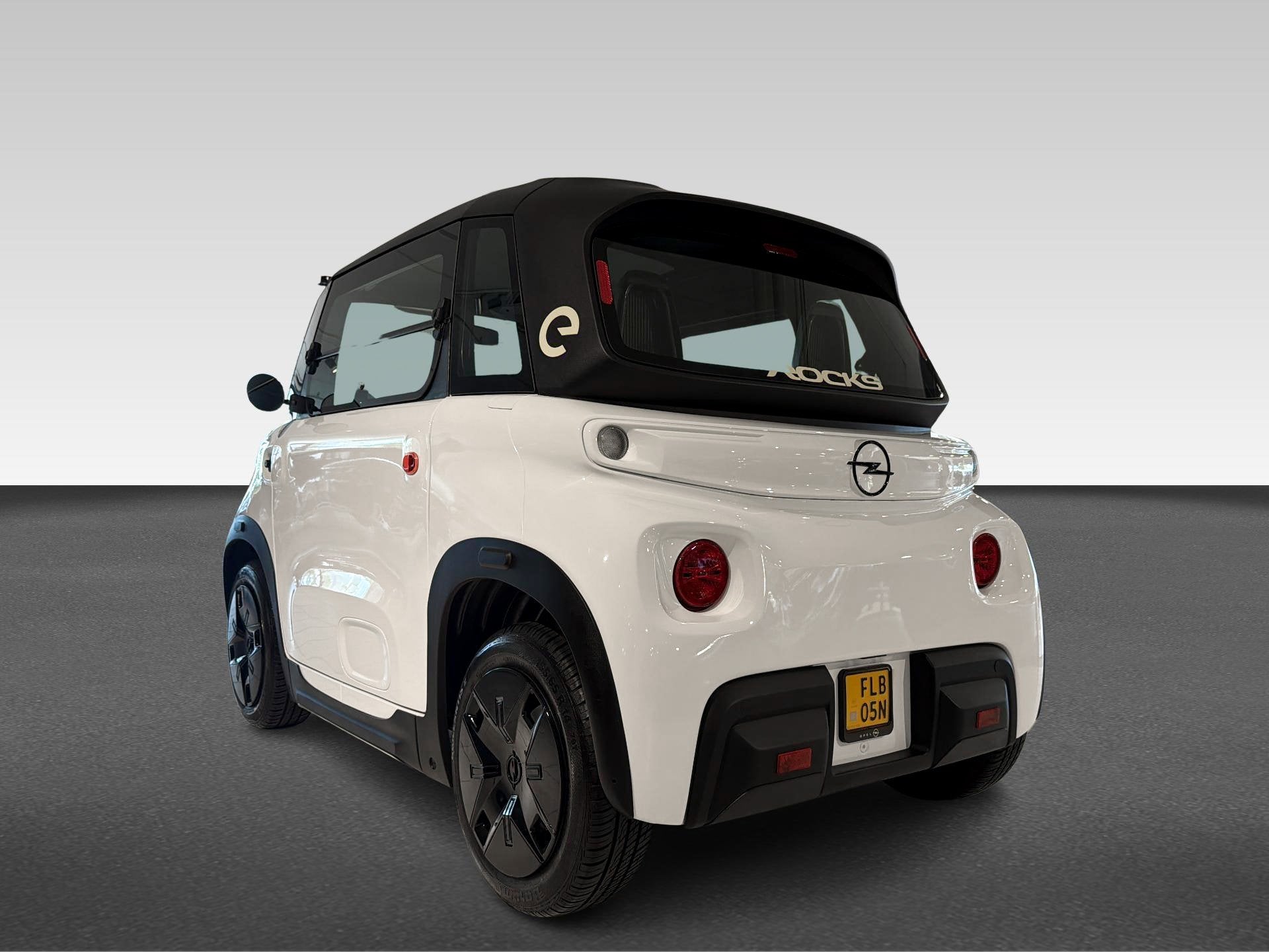 Opel Brommobiel Rocks-E Tekno, Automaat, 12 maanden, LED verlichting, Gebruikt