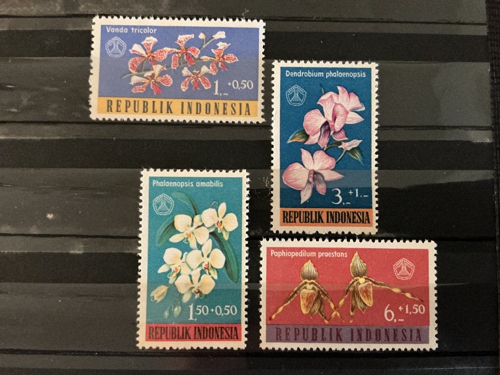 Indonesische Orchideeën Postzegels - 4 Stuks, Ophalen of Verzenden, Gestempeld, Zuidoost-Azië