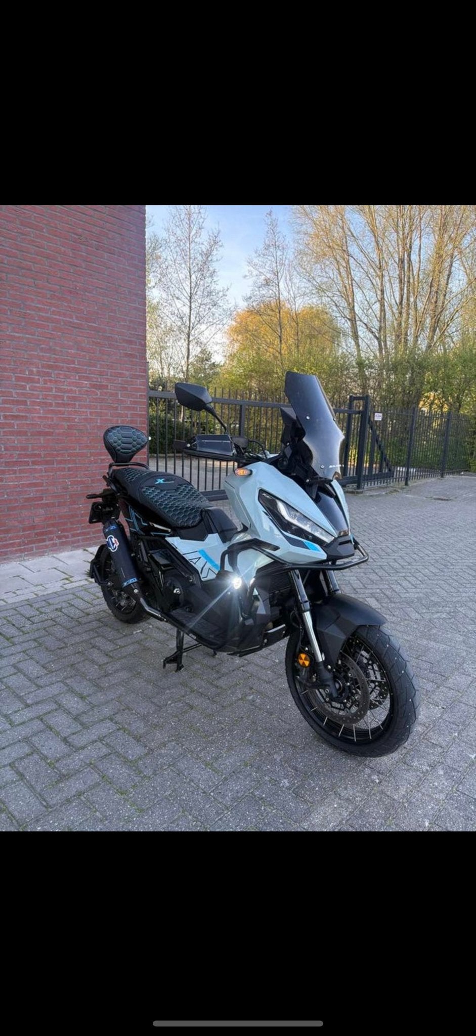 HONDA X-ADV 750 2024 OPACO BLUE TIFFANY EDITION, Motorrijbewijs A, Gebruikt, Particulier, Meer dan 35 kW