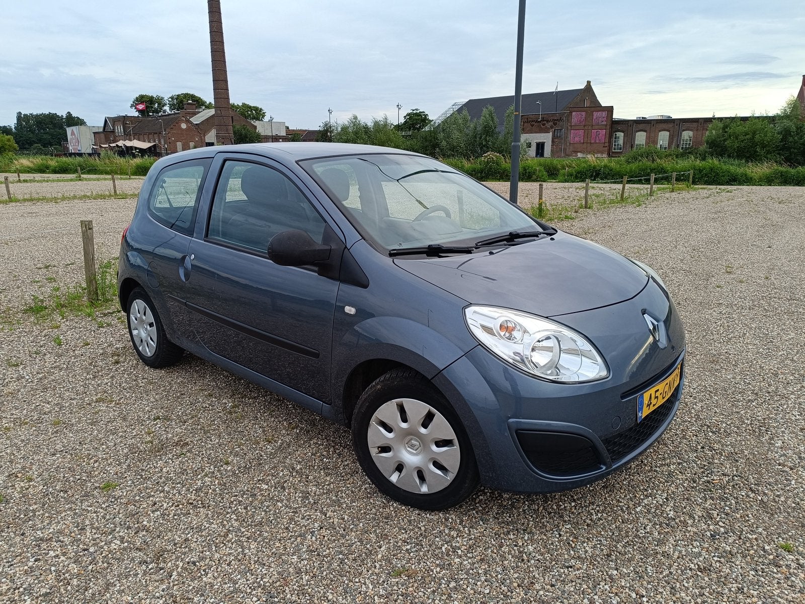Renault Twingo 1.1 2008 ZONDER APK, Auto's, Voorwielaandrijving, Twingo, 31 €/maand, 4 cilinders