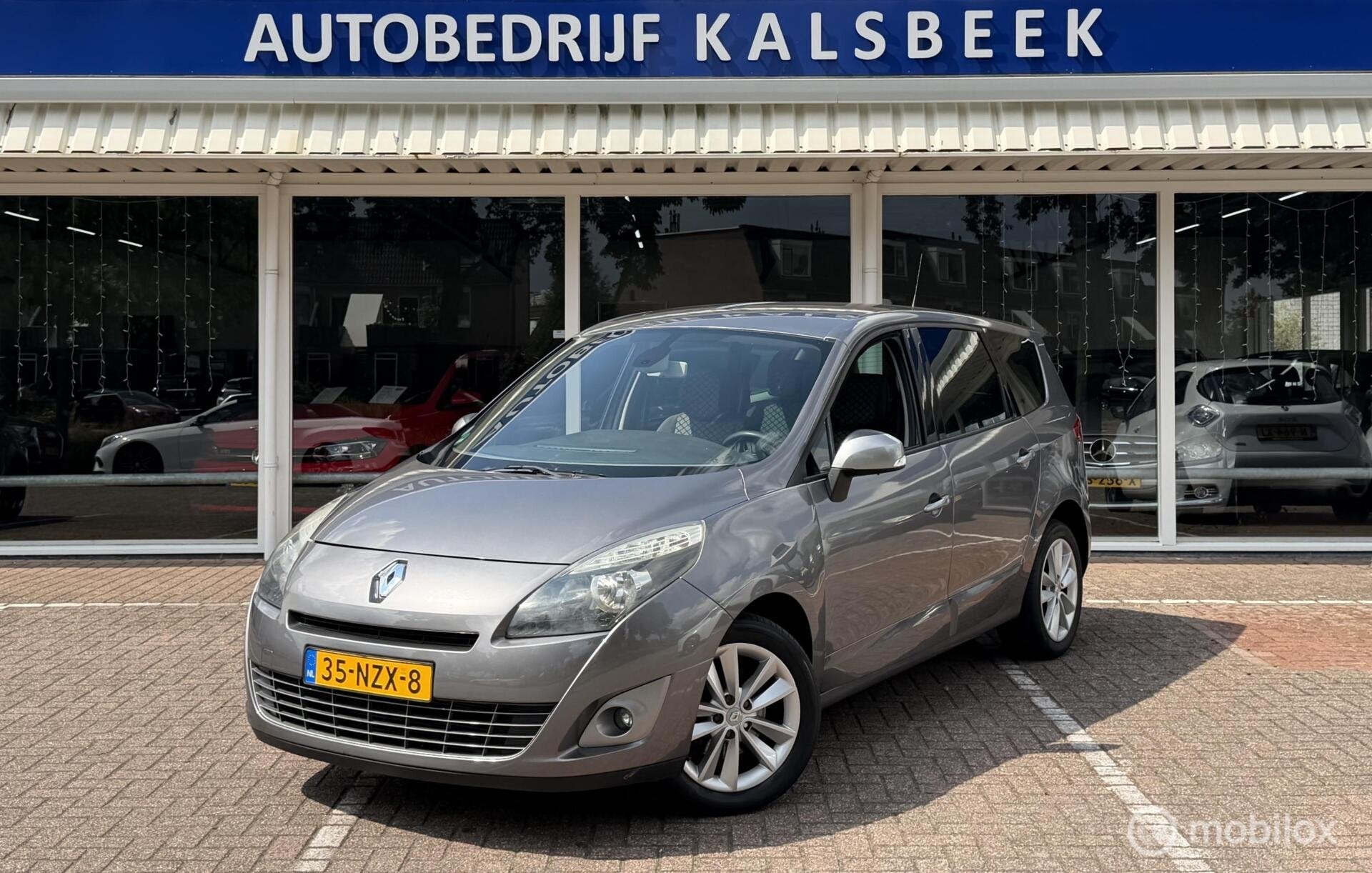 Renault Grand Scenic 1.4 TCE Privilege|Clima|Cruise|Trekhaak, Voorwielaandrijving, Gebruikt, 4 cilinders, Handgeschakeld