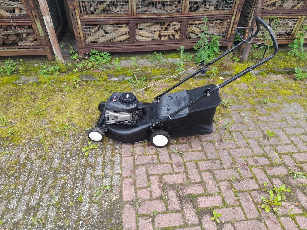 Grasmaaier met opvangzak, Tuin en Terras, Grasmaaiers, Ophalen of Verzenden