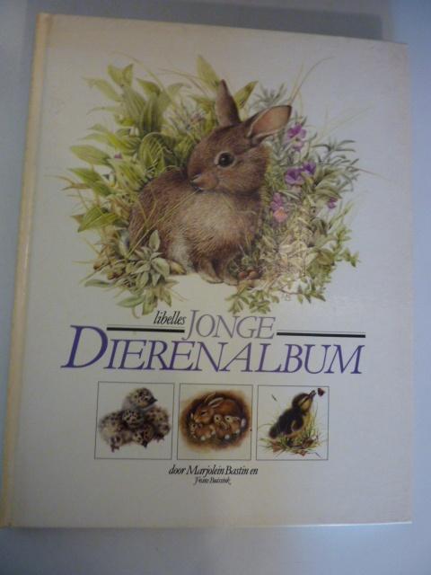 Libelles jonge dierenalbum, plaatjesalbum, Verzenden, Zo goed als nieuw