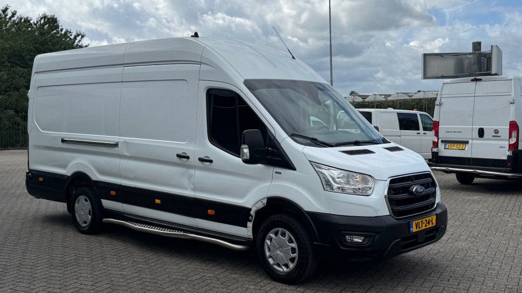 Ford Transit 2.0 TDCI 77KW 105PK L4H3 EURO 6 AIRCO/ CAMERA/, Achterwielaandrijving, Euro 6, 4 cilinders, 2800 kg
