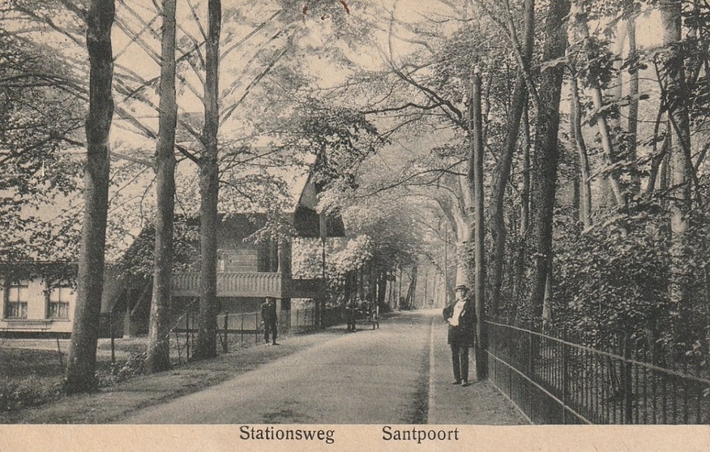 Santpoort  Stationsweg Chalet wustelaan, Ophalen of Verzenden, Noord-Brabant