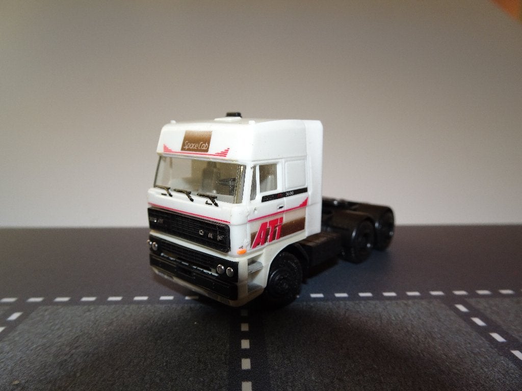 960 herpa daf 3600 ati space cab demo gebruikt 1:87 truck, Ophalen of Verzenden, Gebruikt, Bus of Vrachtwagen, Herpa