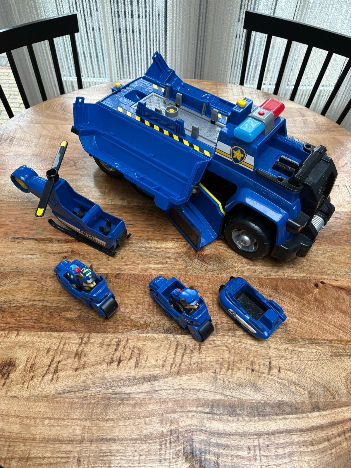 Paw Patrol Ultimate Cruiser Chase met voertuigen, Ophalen of Verzenden, Gebruikt