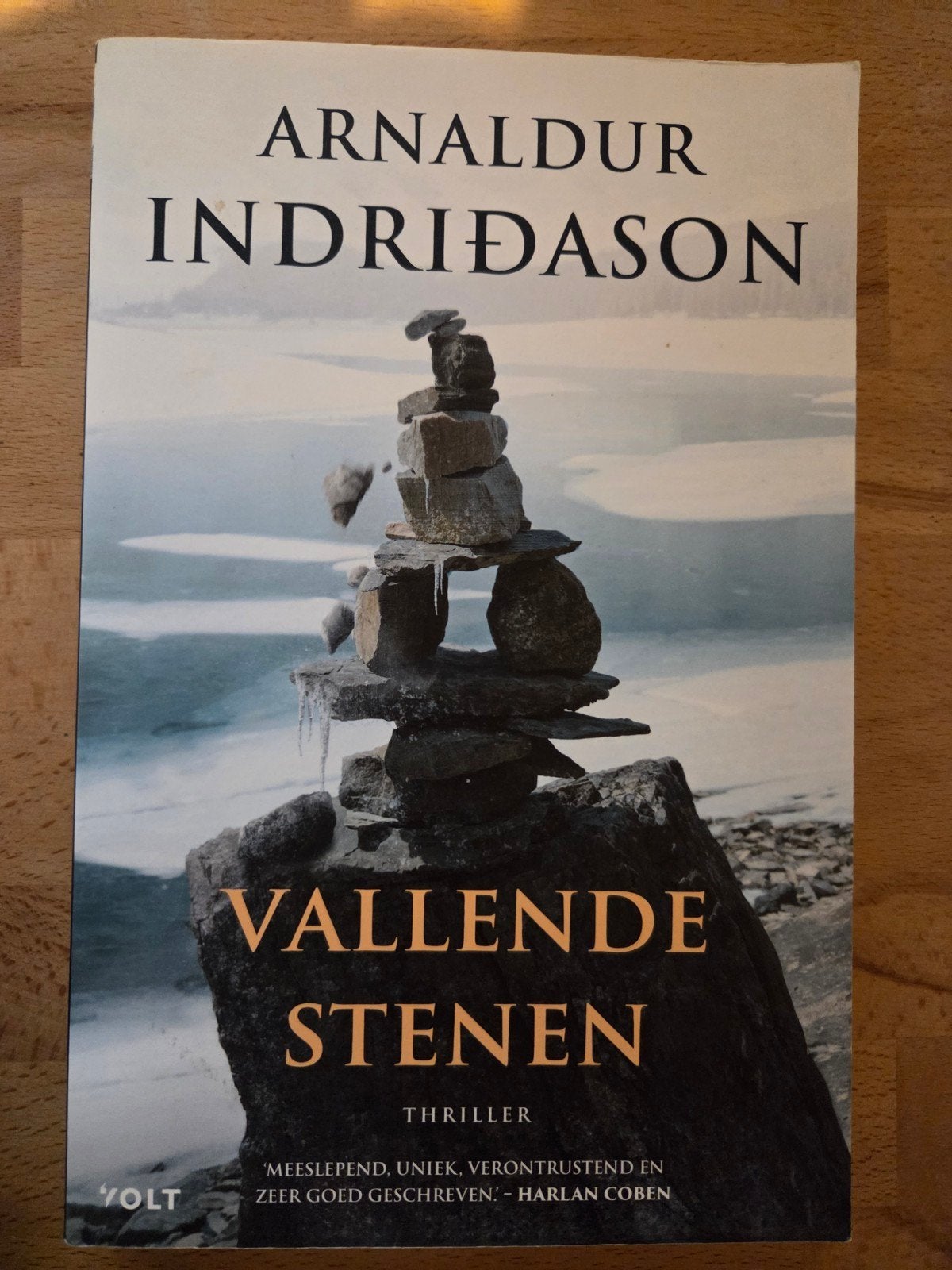Arnaldur Indridason - Vallende stenen, Ophalen of Verzenden, Gelezen, Arnaldur Indridason