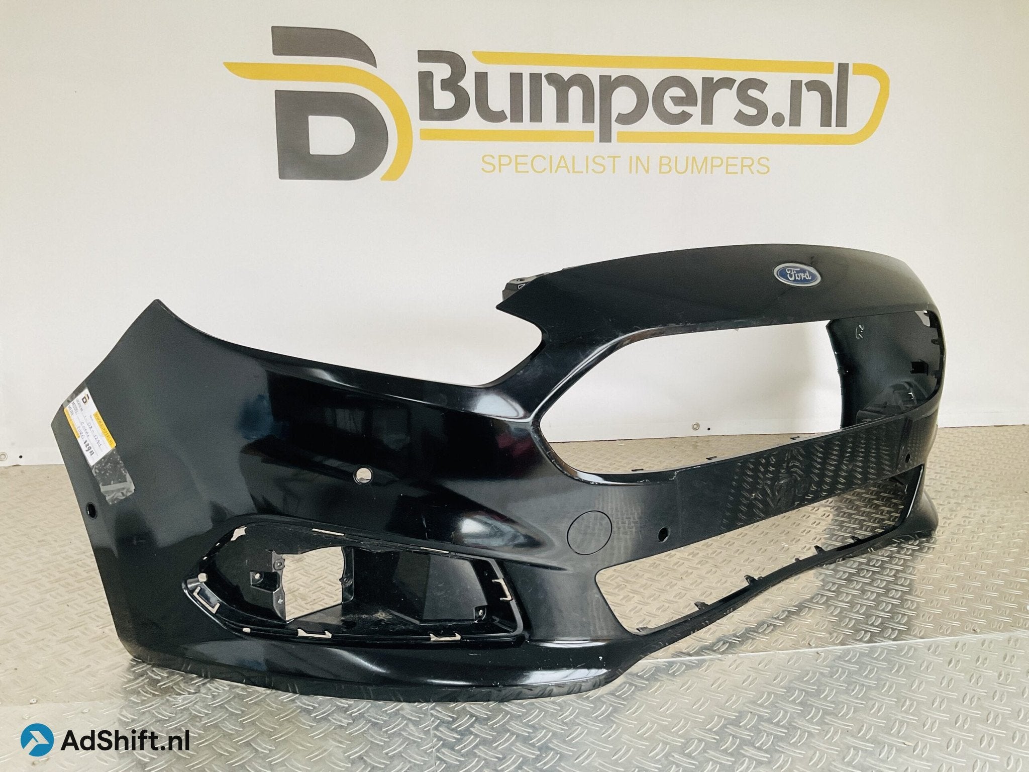 BUMPER Ford S Max SMax 6xpdc 2015-2019 em2v-17h772 VOORBUMPE, Bumper