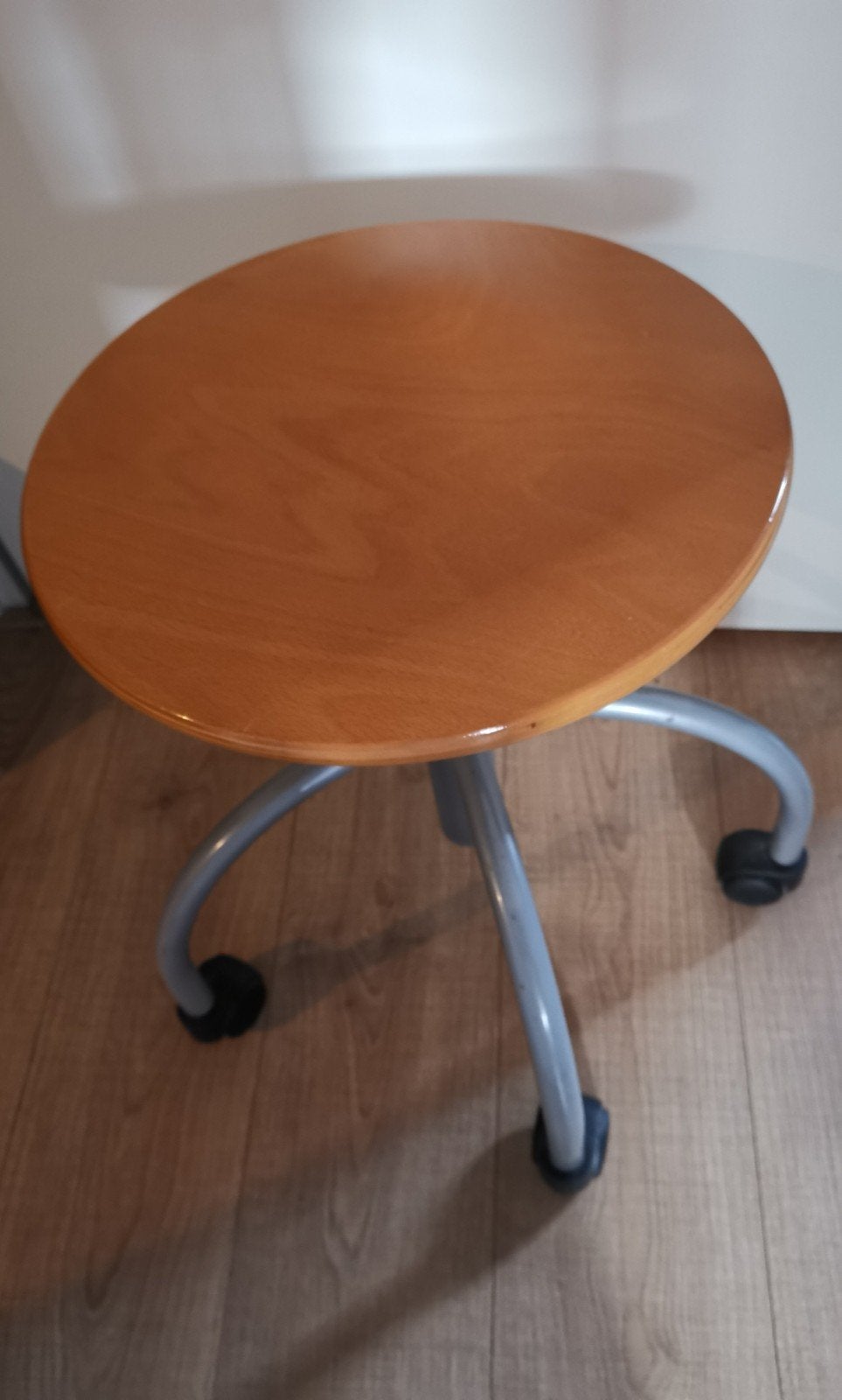 Verrijdbare bureau/werkkruk, Ophalen, Zo goed als nieuw, Overige kleuren, Bureaukruk
