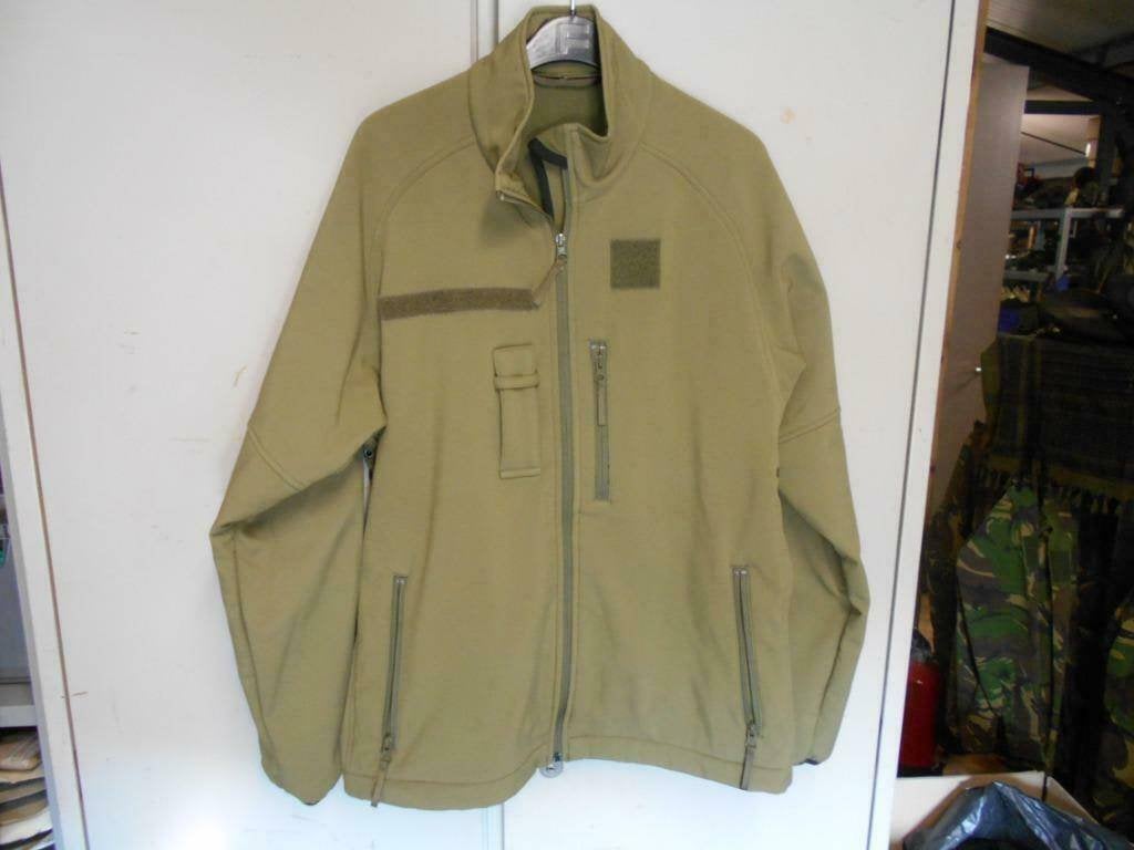Softshell Nederlands leger huidig model (origineel), Ophalen of Verzenden, Landmacht, Nederland, Kleding of Schoenen