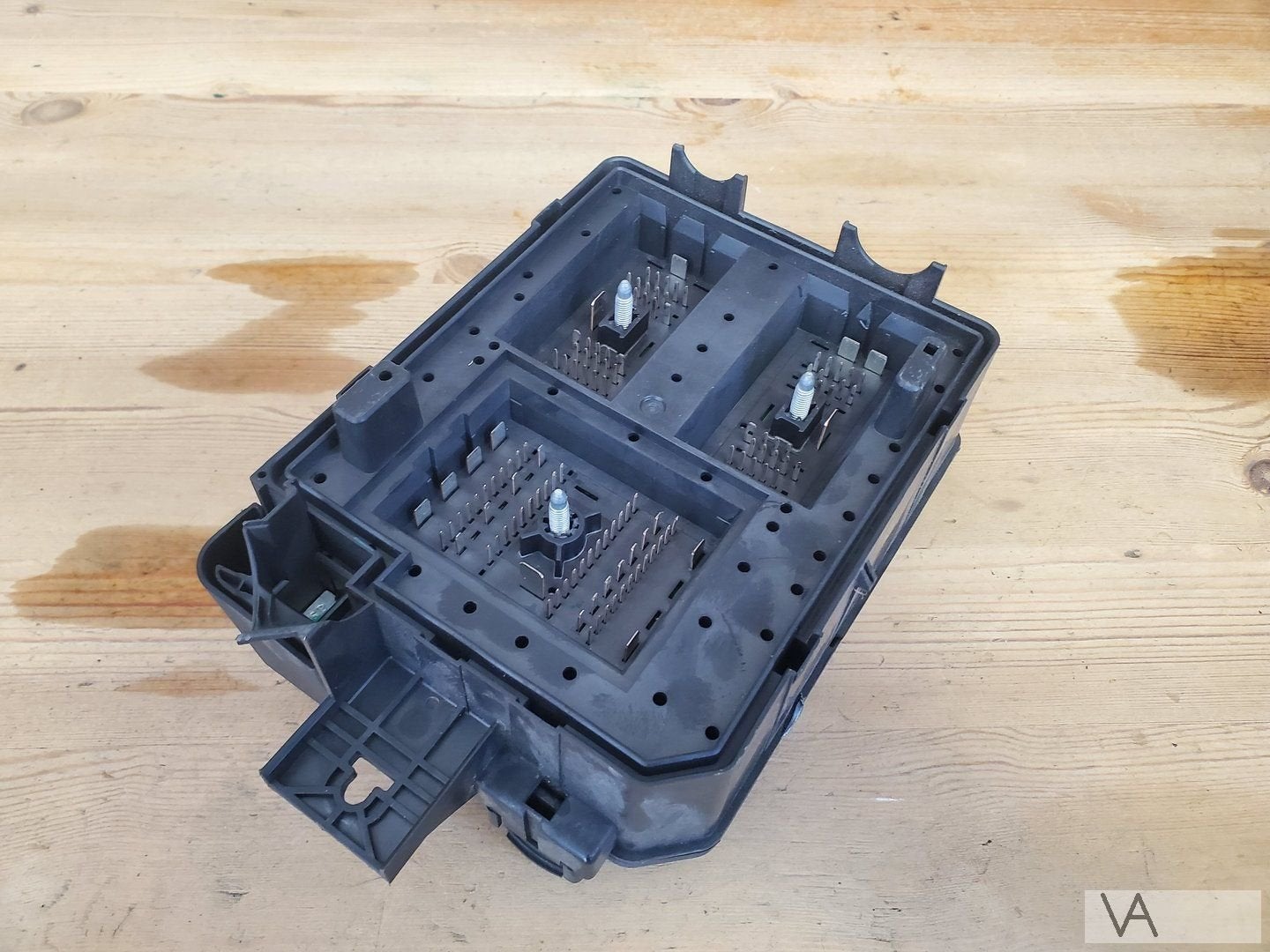 Opel Corsa E 2014 - 2020 zekeringkast motorruimte 39036046, Gebruikt, -, -, Opel