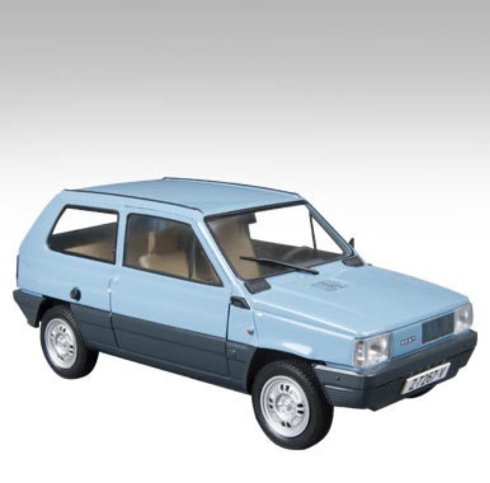 Seat Panda 45  1980 schaal 1/24, Verzenden, Nieuw, Auto, Overige merken