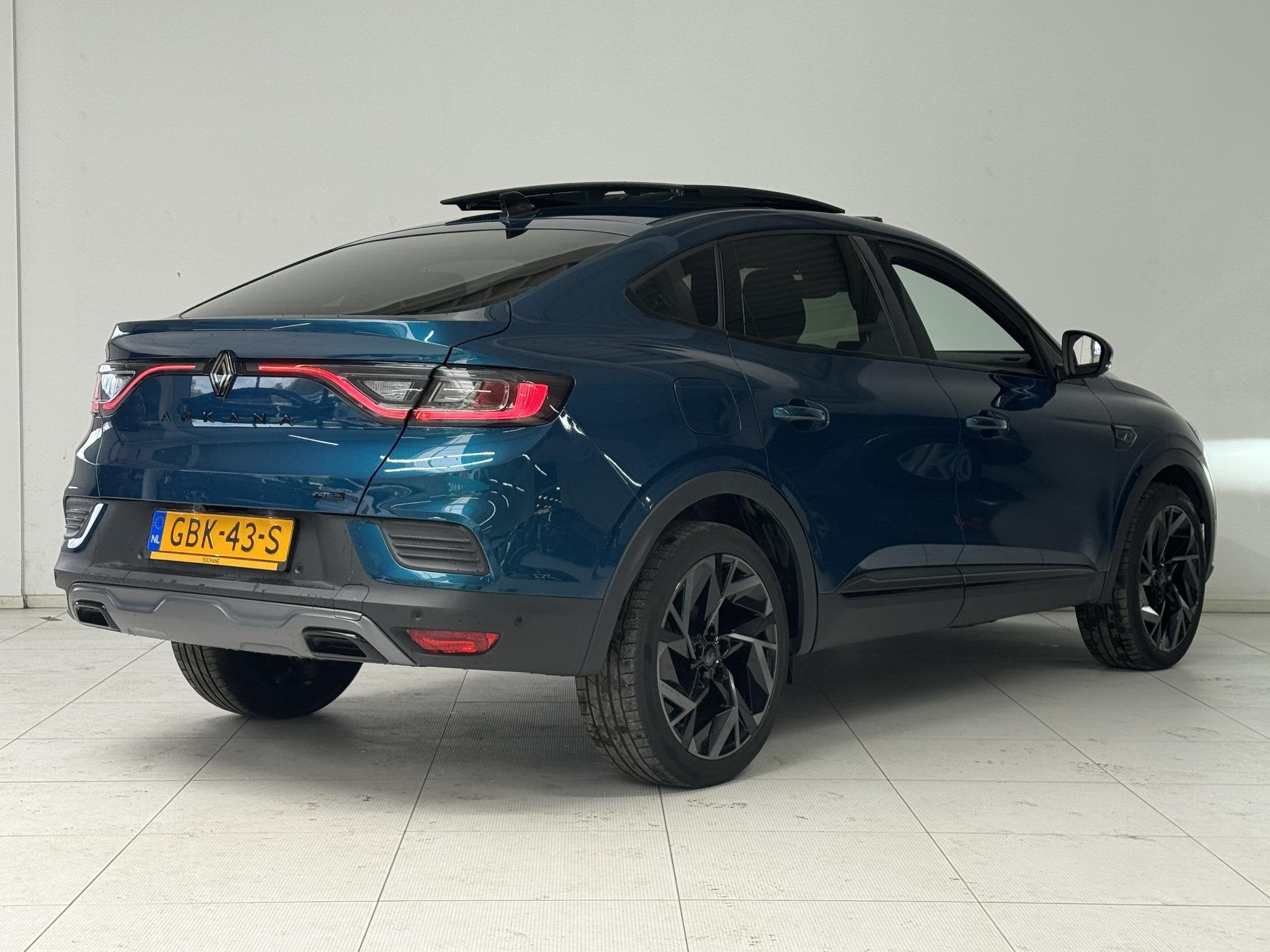 Renault Arkana 1.6 E-Tech full hybrid 145 Esprit Alpine | Pa, Auto's, Renault, Arkana, Gebruikt, Met garantie (alle), Blauw