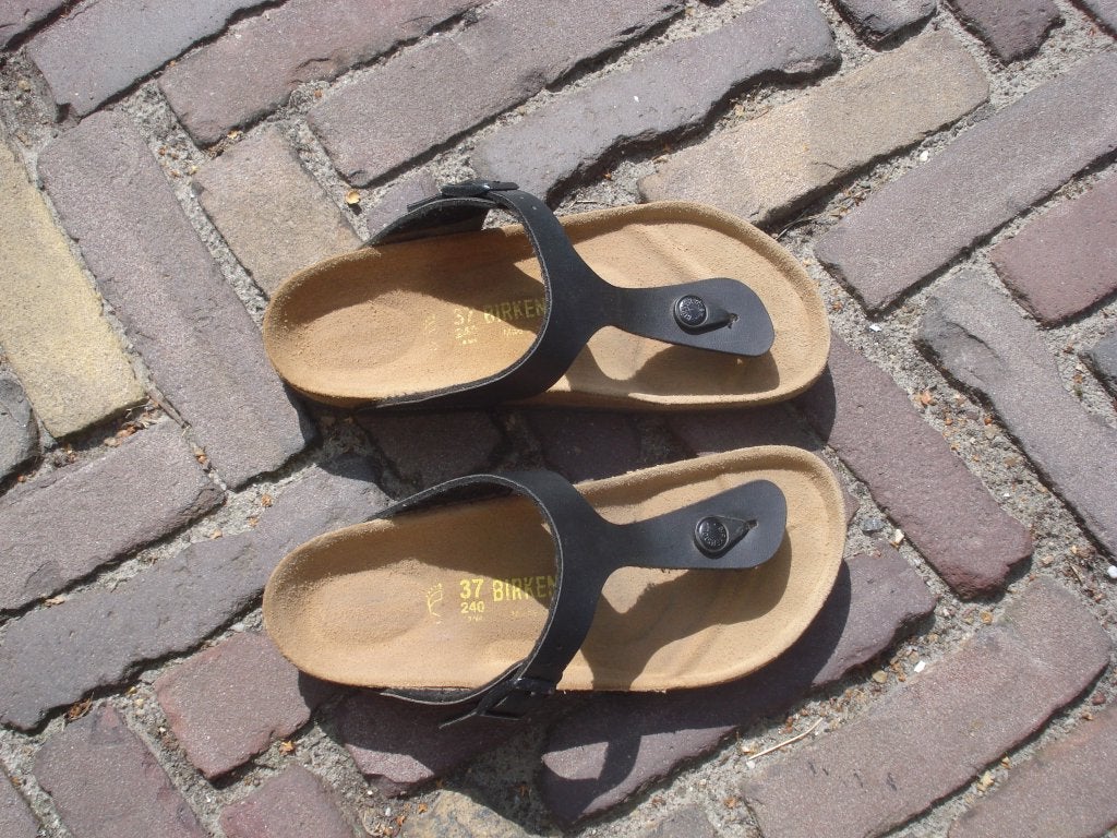 BIRKENSTOCK GIZEH ZWART 37 NU GRATIS VERZENDING PER POST, Slippers, Verzenden, Zwart, Nieuw