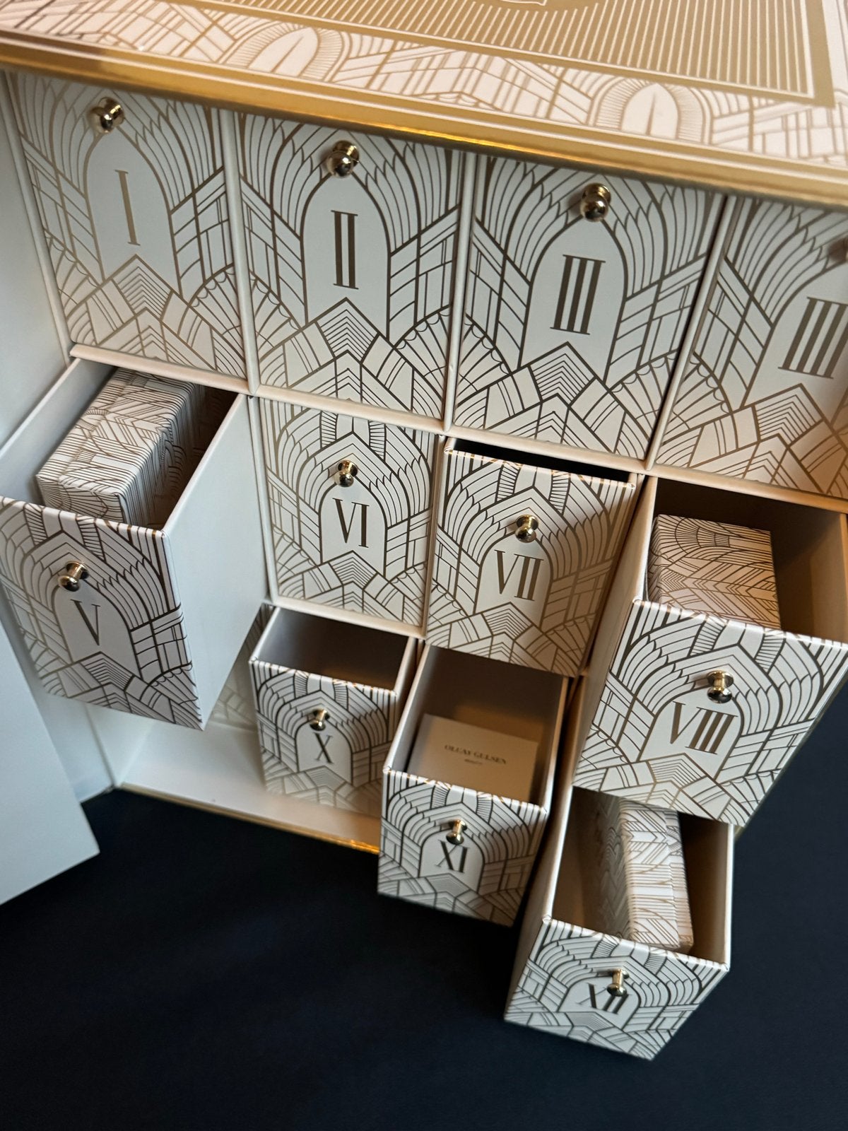 Olcay Gulsen Adventskalender - Mist 1 product, Ophalen of Verzenden, Zo goed als nieuw, Overige typen