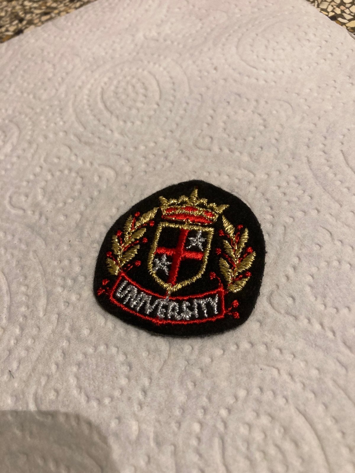 Kleding apllicatie university, Ophalen of Verzenden, Zo goed als nieuw