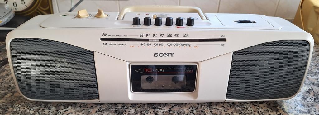 Sony Radio Cassette-Reorder CFS-204, Audio, Tv en Foto, Radio's, Gebruikt, Overige typen, Ophalen of Verzenden
