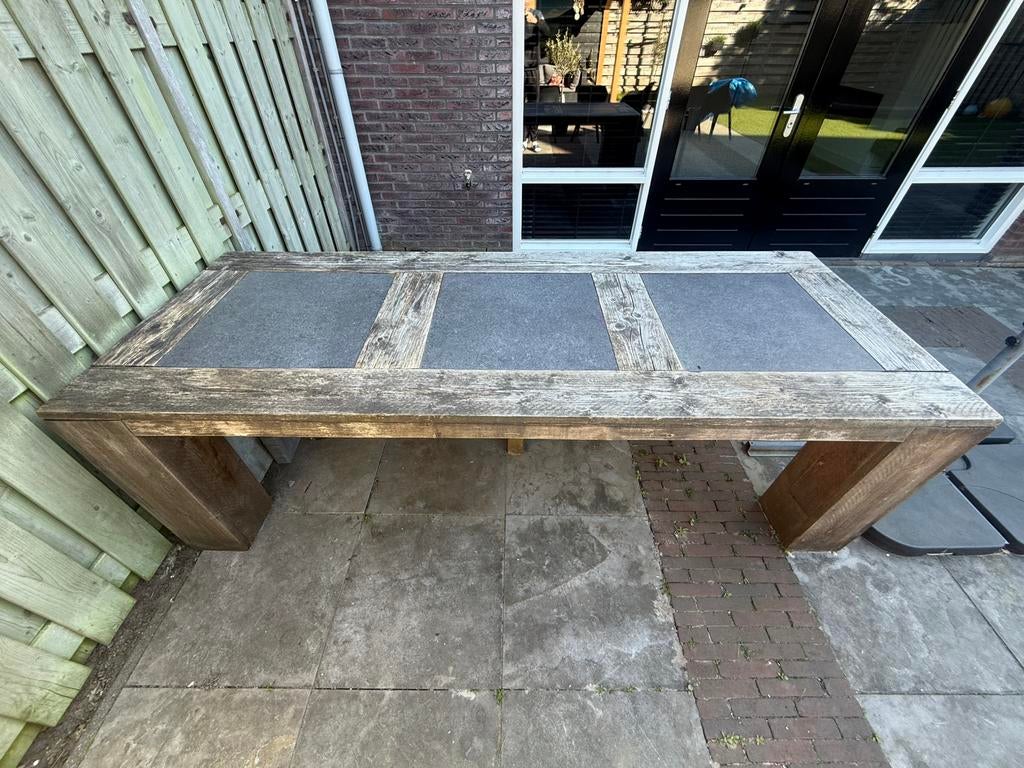 Steigerhouten tuintafel met stenen tegels, Tuin en Terras, Tuintafels, Ophalen, Zo goed als nieuw, Rechthoekig, Hout