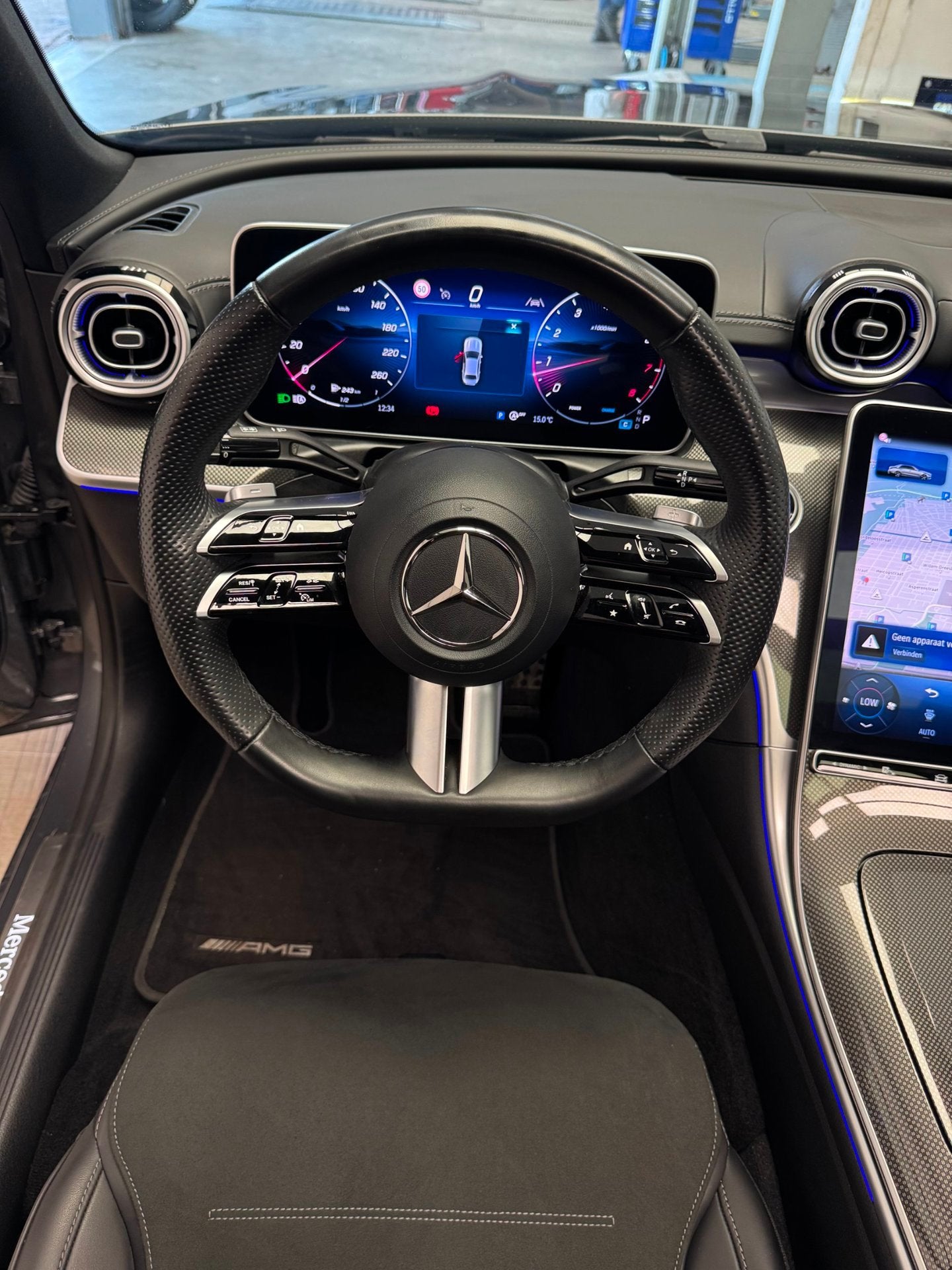 Foto 17 van Mercedes-Benz C-klasse 180 Business Solution |Night|2X AMG L
