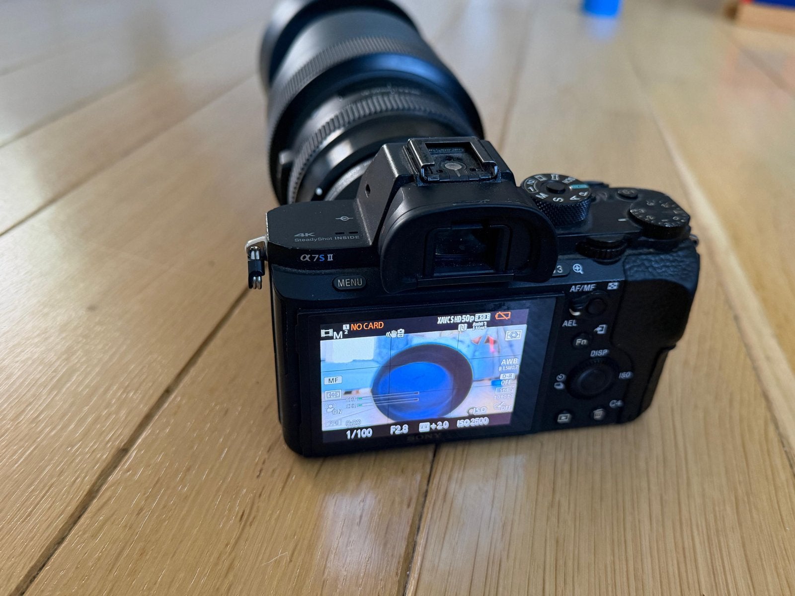 Sony A7s Mark 2 complete set met 2 Sigma lenzen, Gebruikt, Ophalen of Verzenden, Accu, Sony