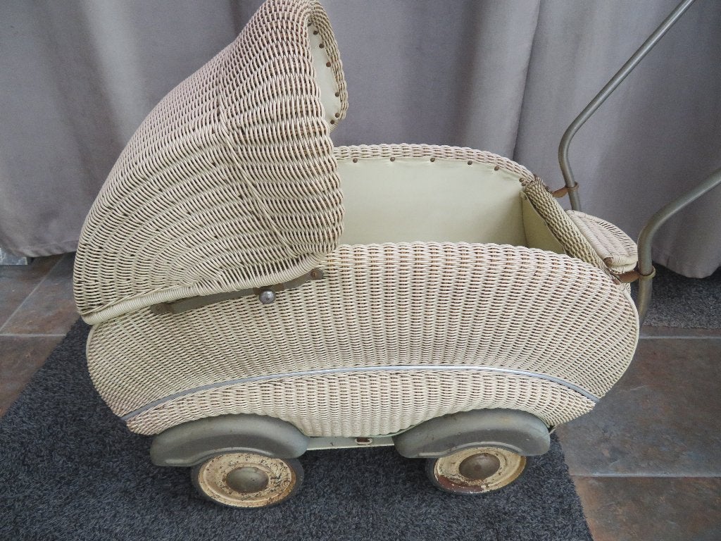 Prachtige Lloydloom POPPENWAGEN Antiek Vintage +Matras Dekje, Ophalen