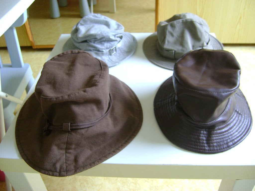 dames hoeden voorste stoffen verkocht leren gevoerd grijze, H&M, Hoed, Zo goed als nieuw, One size fits all