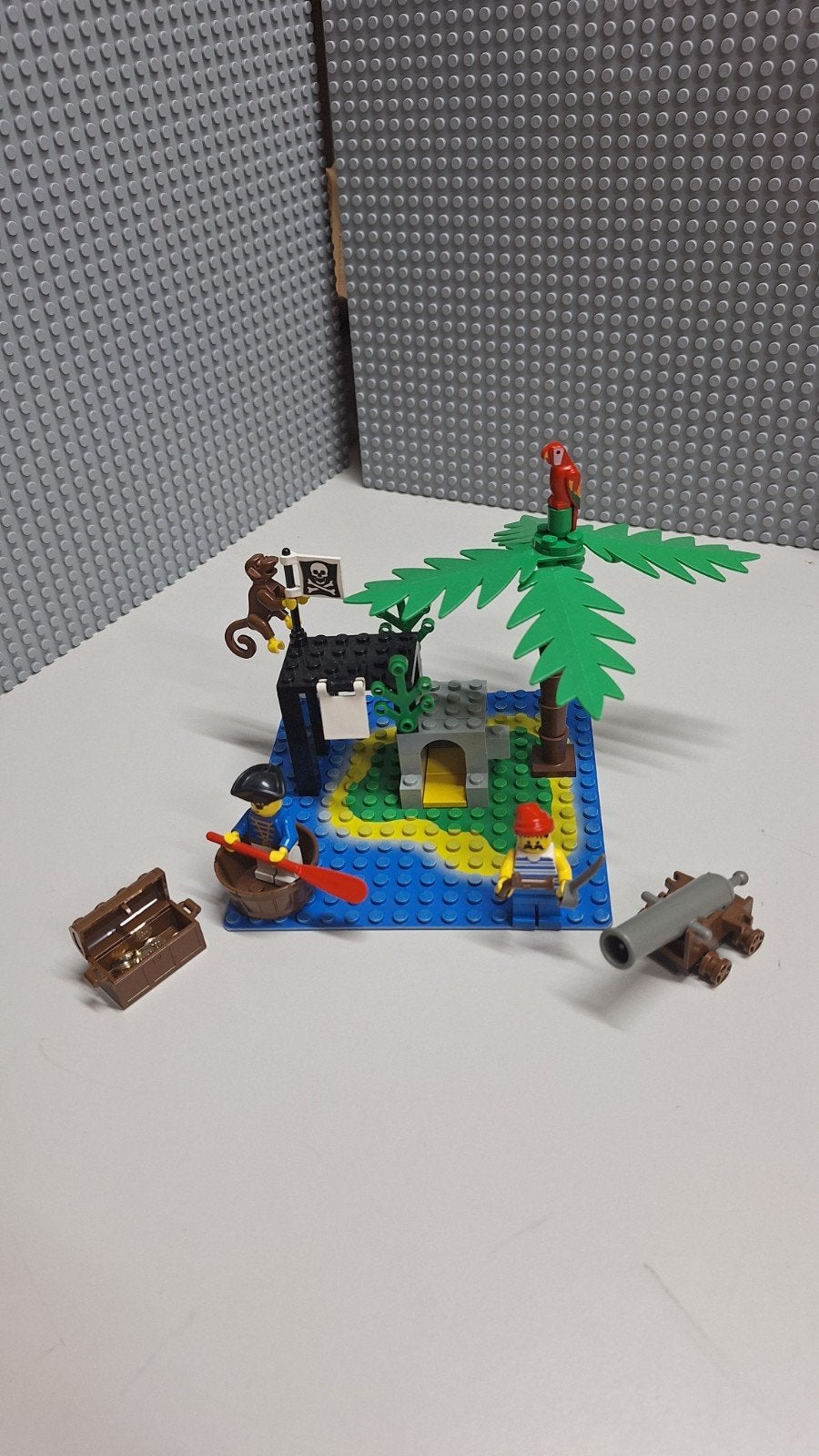 Mooi lego piraten eiland 6260, Ophalen of Verzenden, Zo goed als nieuw