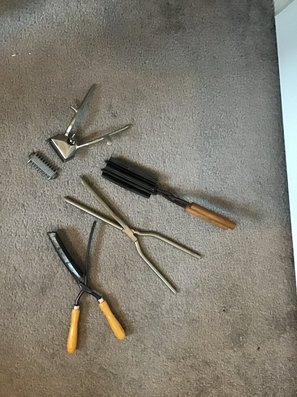 Diverse handgereedschappen - Schaar, tang, tondeuse, Antiek en Kunst, Ophalen of Verzenden