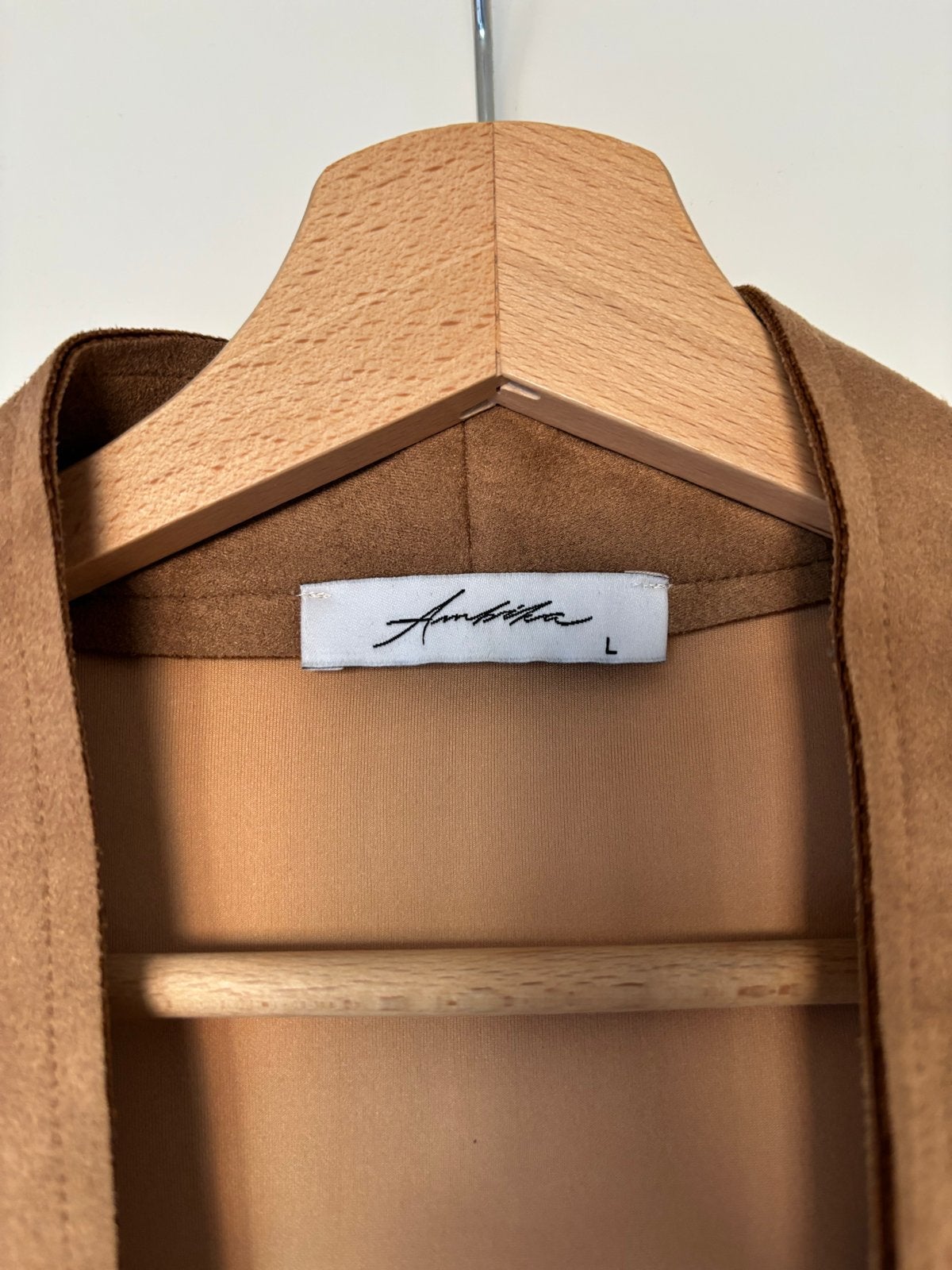 Ambika Gilet - maat L, Verzenden, Zo goed als nieuw, Maat 42/44 (L), Beige